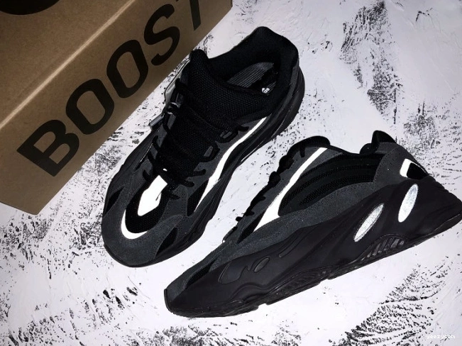 Yeezy 700 Vanta